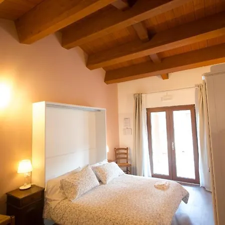Borgo Retrosi Di 3*