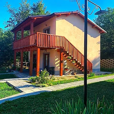 Borgo Retrosi Di 3* Amatrice